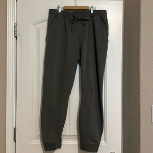 Men’s Lululemon joggers - large